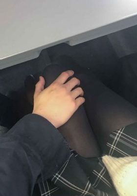 91丝瓜草莓秋葵污色多多_DVD在线观看高清