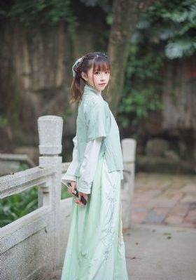 日韩激情视频蜜臀_720高清在线观看