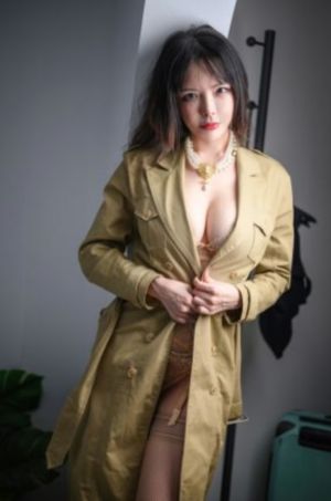 国精产品一二三区精华液_BD英语在线观看高清